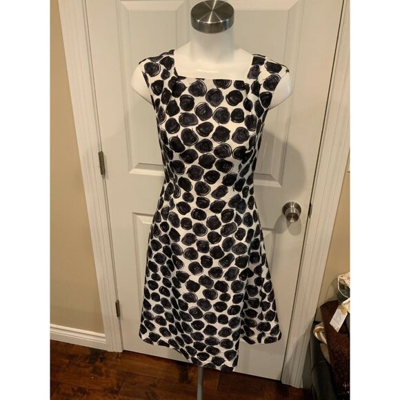 L.K. Bennett White & Black Polka Dot Fit & Flare Dress, Size 2 (US), 6 (UK) - Picture 1 of 7